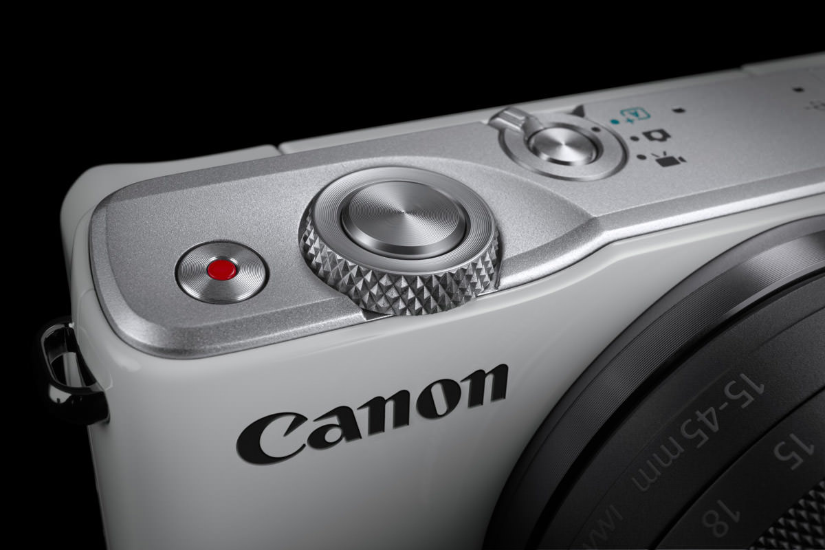 EOS M10 WH Front Dial BEAUTY